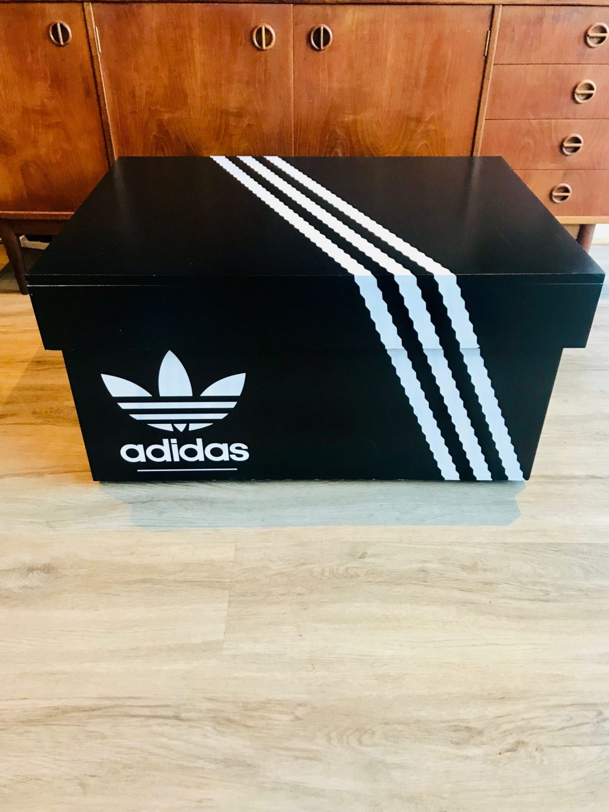 Adidas XXXL shoe box storage chest drawer genuine sneaker freaker Vintage Luxury