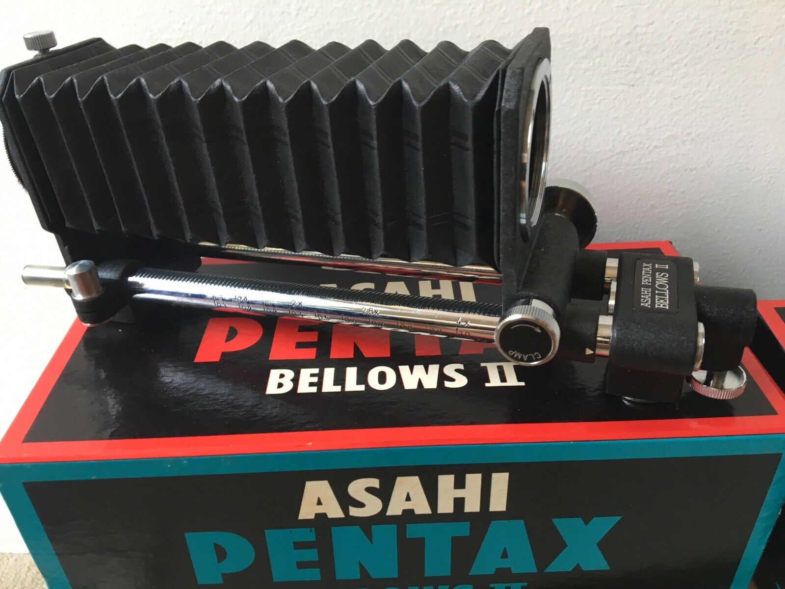 Asahi Pentax Bellows II and Slide Copier Unit From Japan. BNIB in