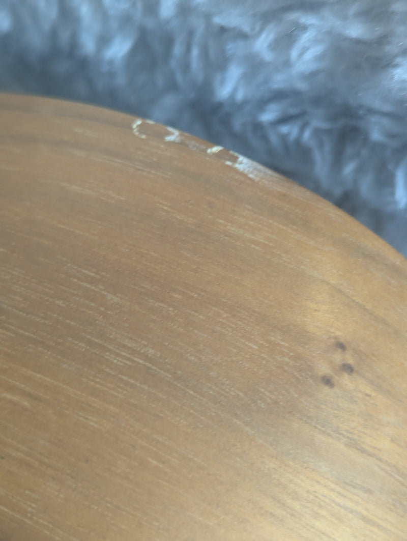 Restoration of single original Charles Eames chairs with ottoman Herman Miller