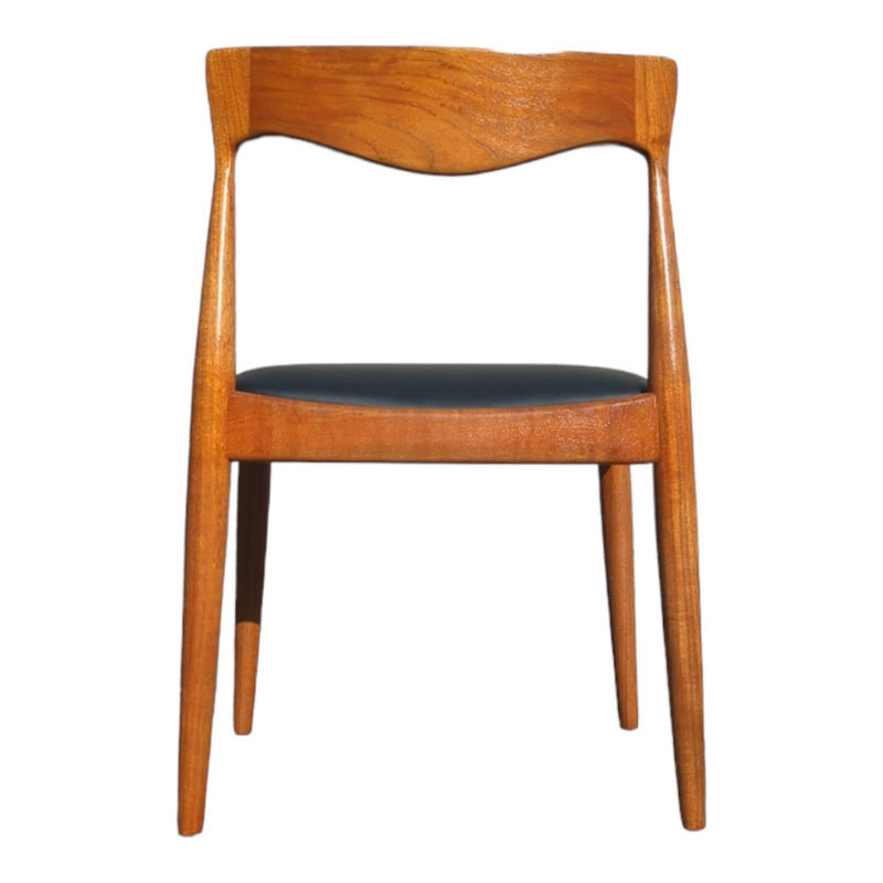 Pre -order currently under restoration - Danish Deluxe dining chairs set of 8 fully restored MCM