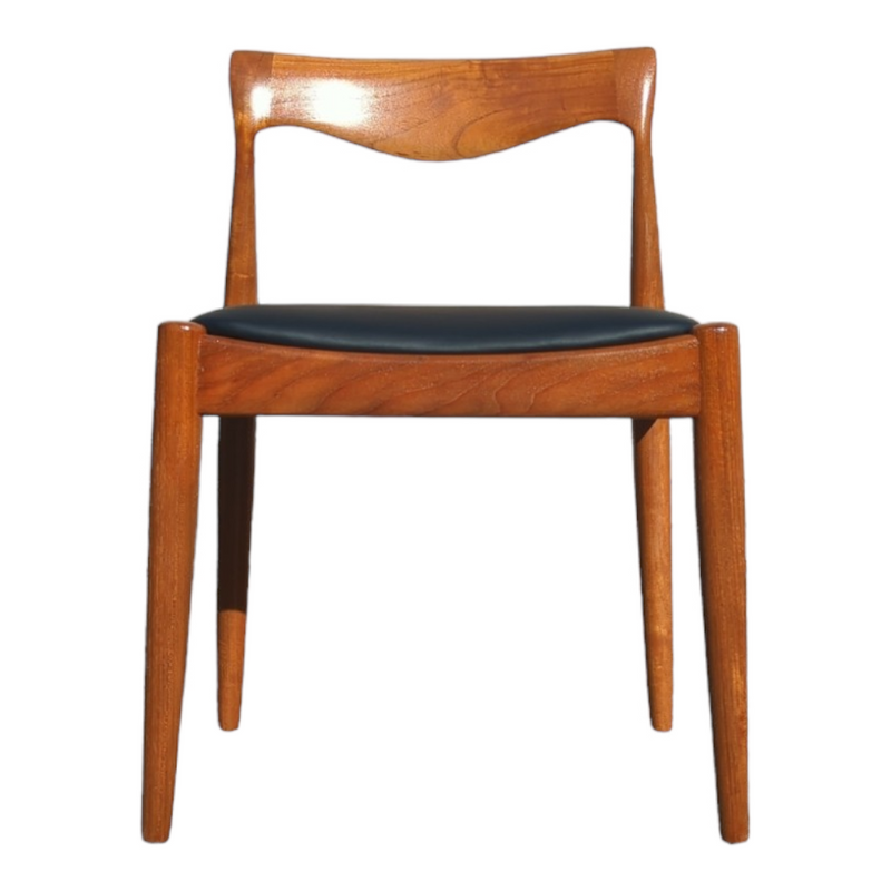 Pre -order currently under restoration - Danish Deluxe dining chairs set of 8 fully restored MCM