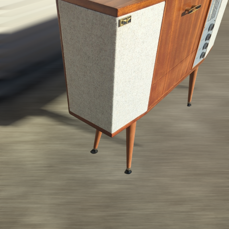 Australian Radiogram mid century brown fully restored AM vinyl
