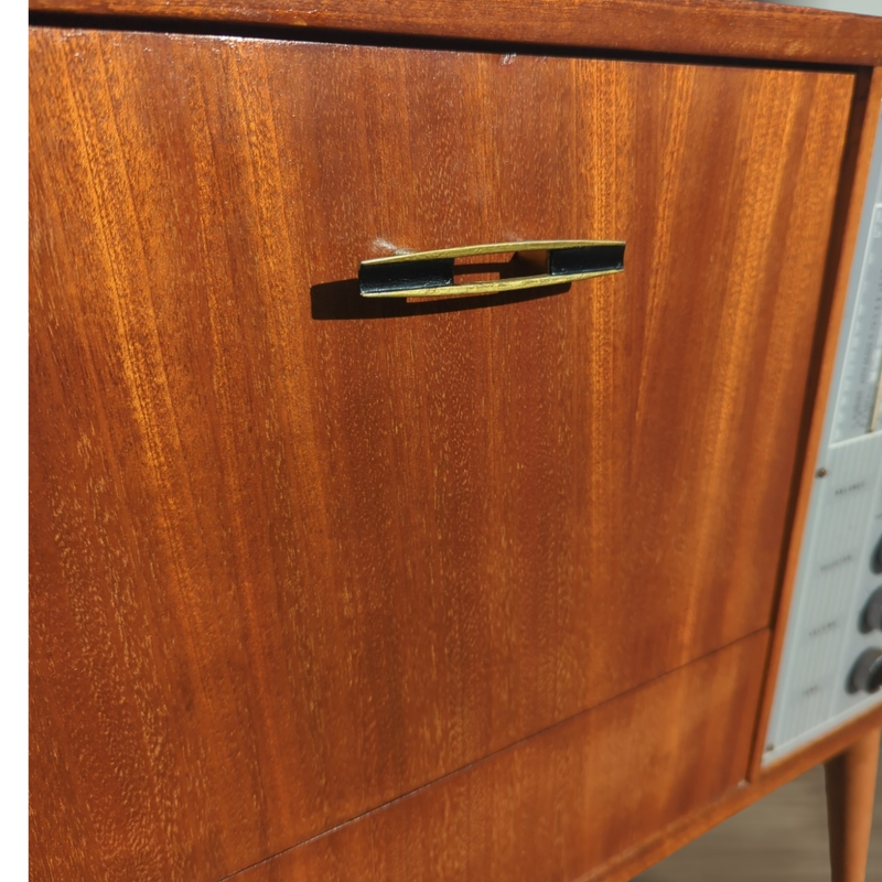 Australian Radiogram mid century brown fully restored AM vinyl