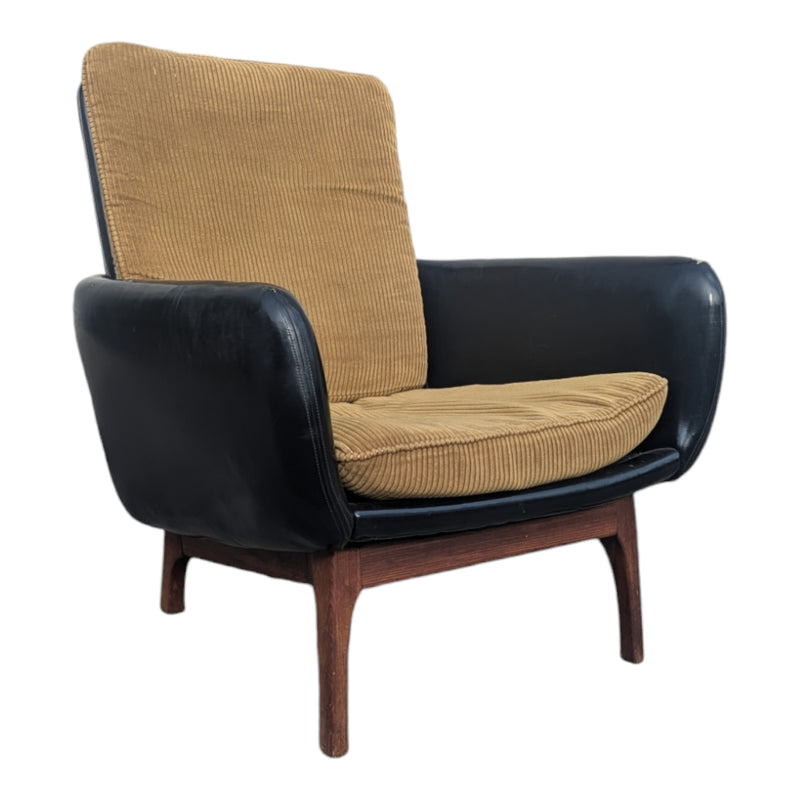 Pre order - Danish Deluxe restored Ziva armchairs