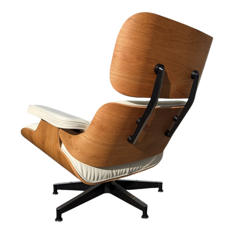 Original Charles Eames chairs with ottoman Herman Miller 2022 Tall model white oak