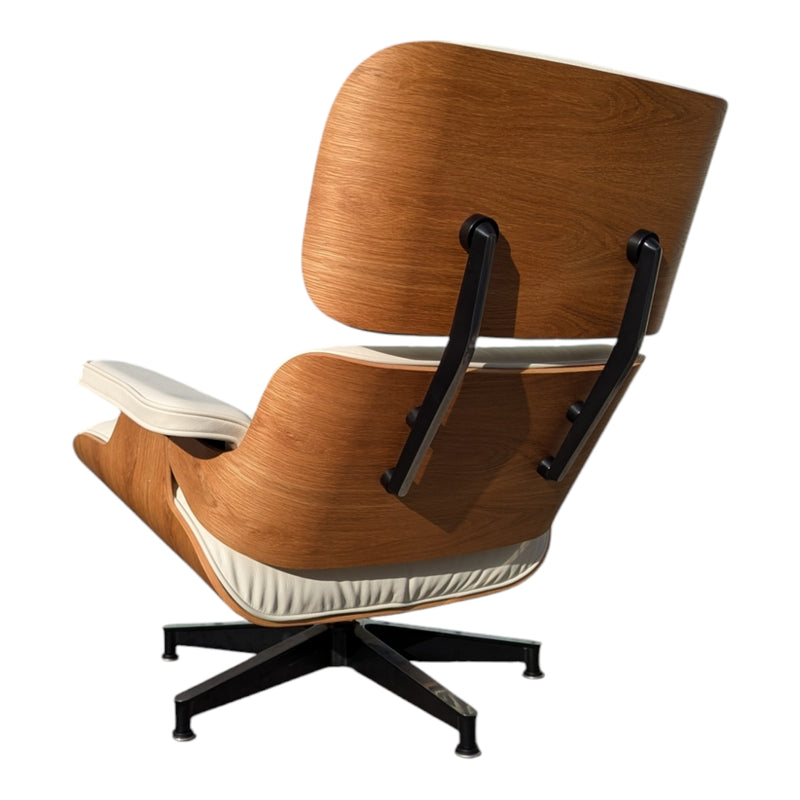 Original Charles Eames chairs with ottoman Herman Miller 2022 Tall model white oak