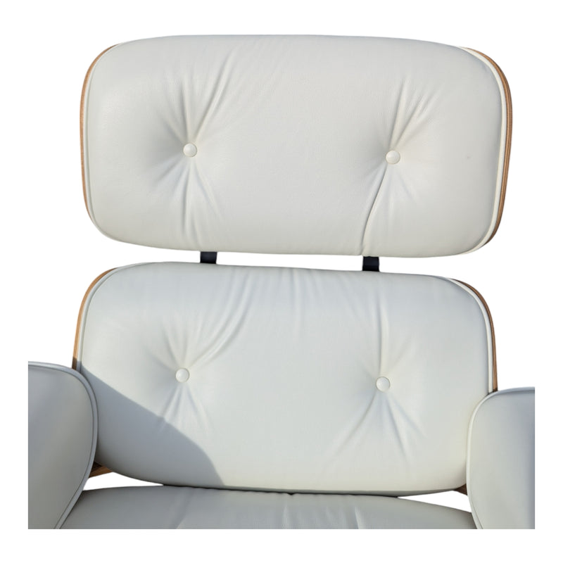 Original Charles Eames chairs with ottoman Herman Miller 2022 Tall model white oak