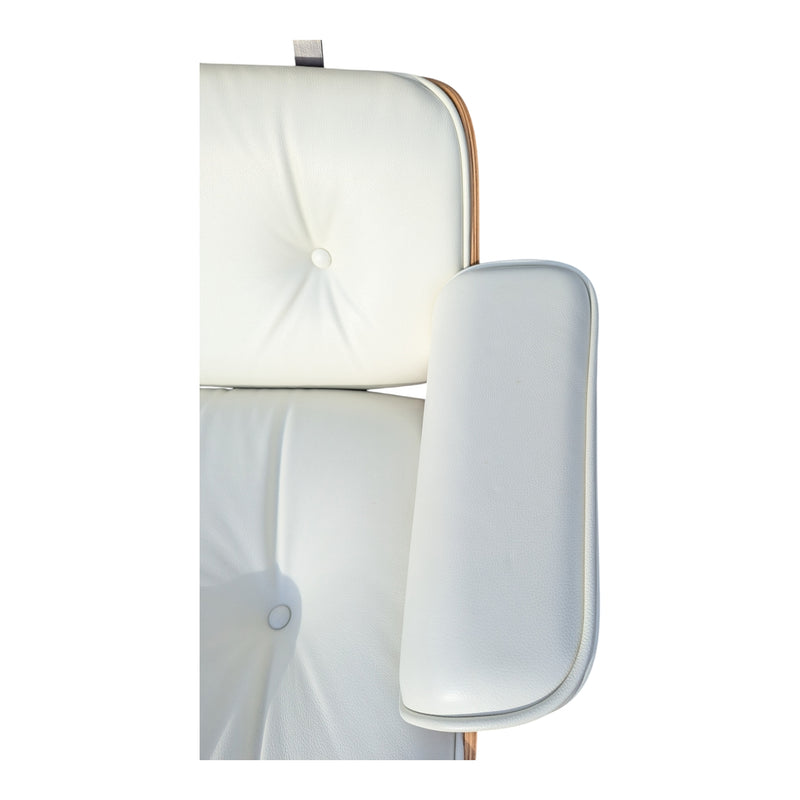 Original Charles Eames chairs with ottoman Herman Miller 2022 Tall model white oak
