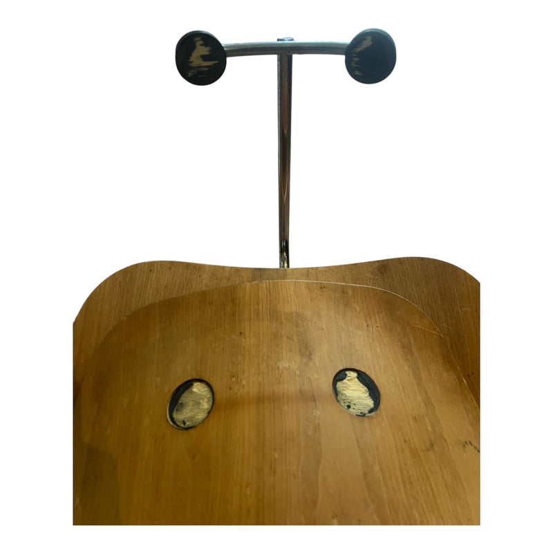 Restoration of original Eames Moulded Plywood DCM Dining Chairs with Metal Base