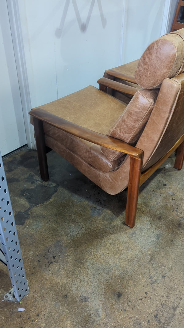 T21 Tessa set armchairs pair and couch