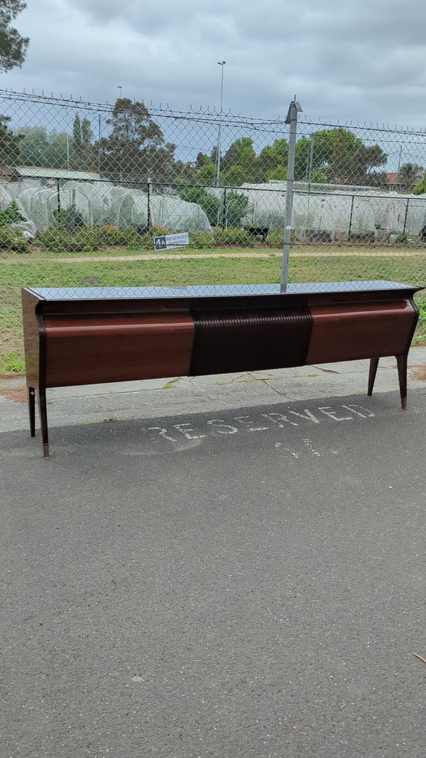 Osvaldo Borsani Rosewood Italian 1950s mid century sideboard hall table dresser