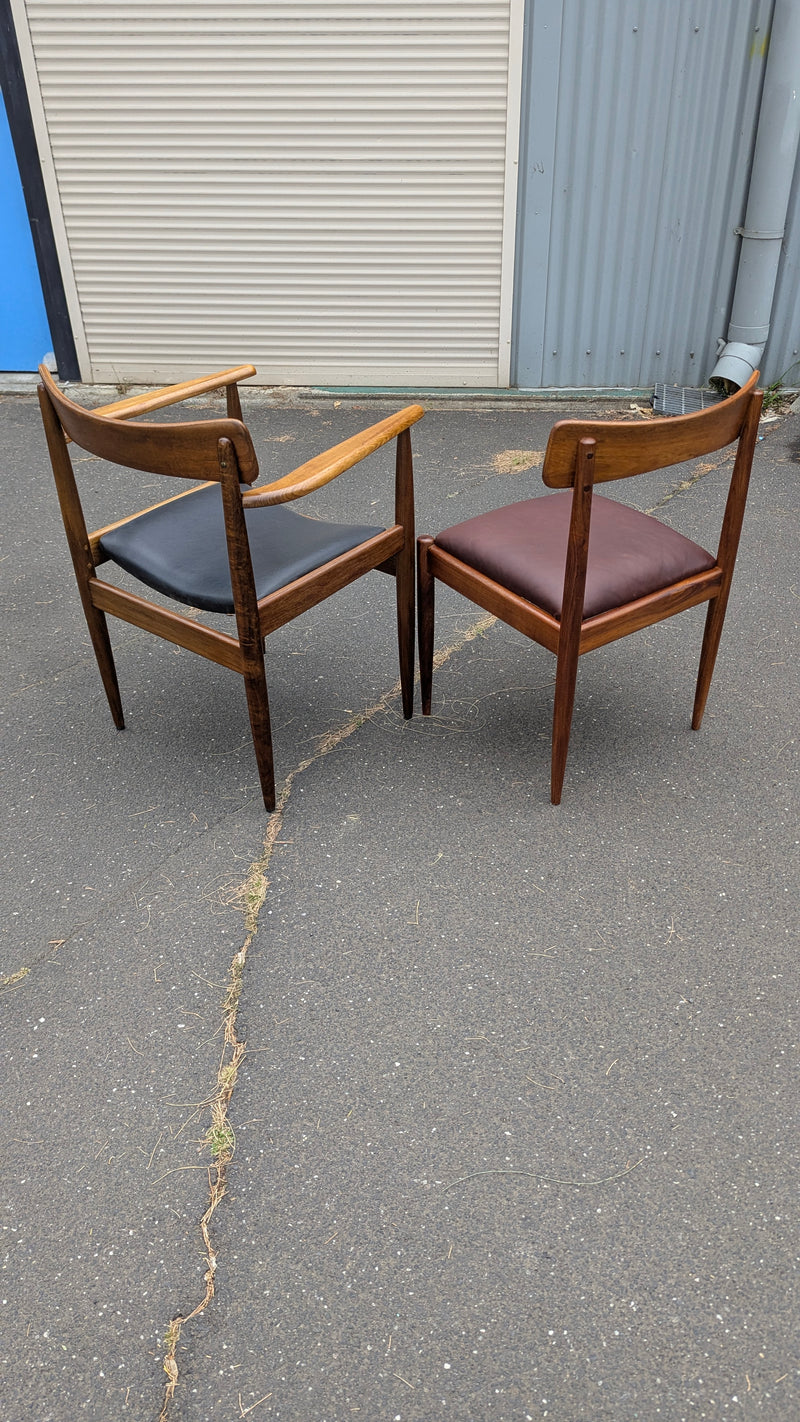 Pre order - Parker style dining chairs set of 6 or 8 with original Parker carvers matching