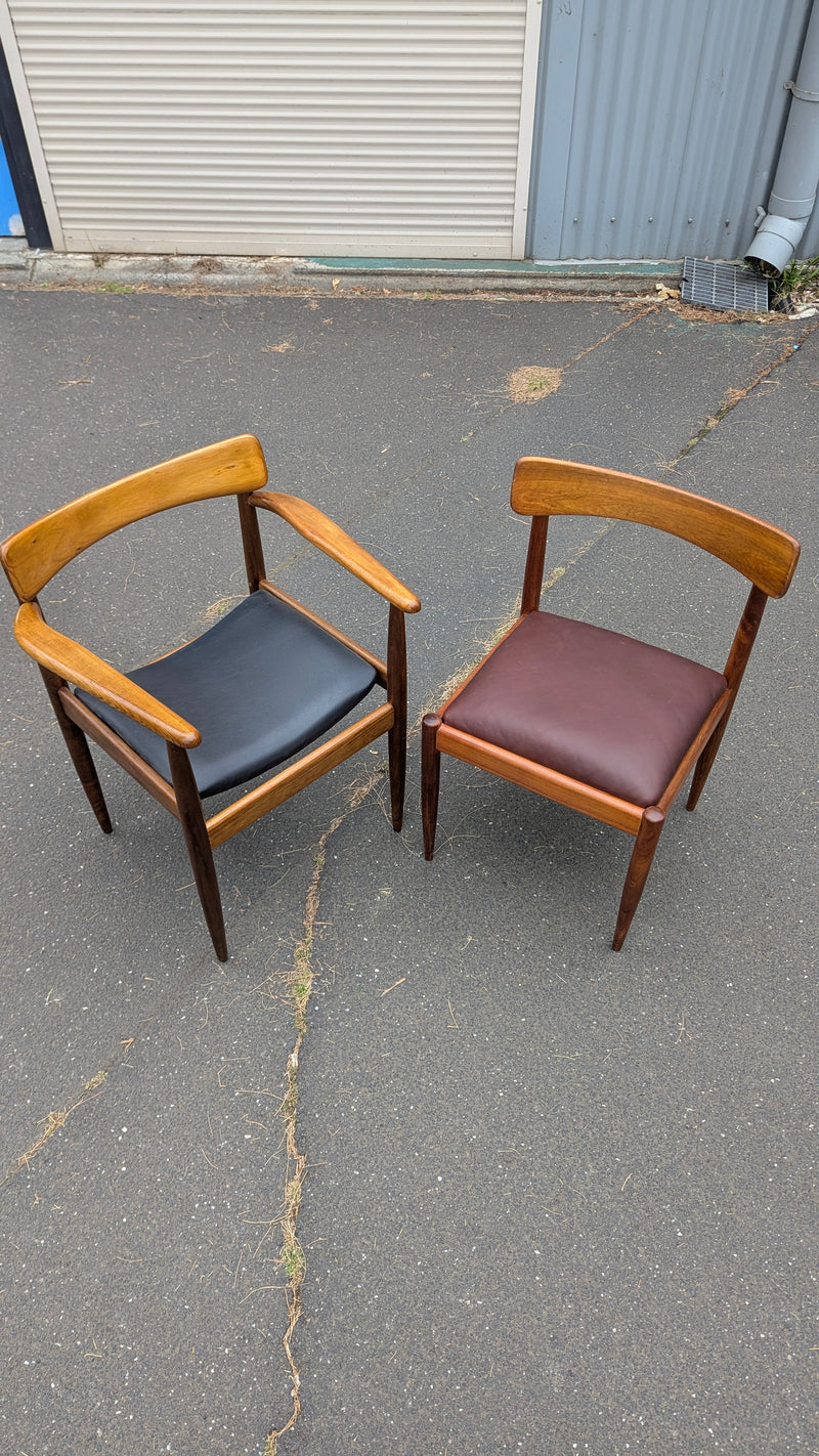 Pre order - Parker style dining chairs set of 6 or 8 with original Parker carvers matching