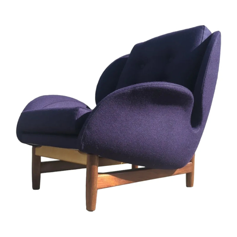 Single armchair Danish Deluxe Eros Swan chair fully restored purple Kvadrat wool