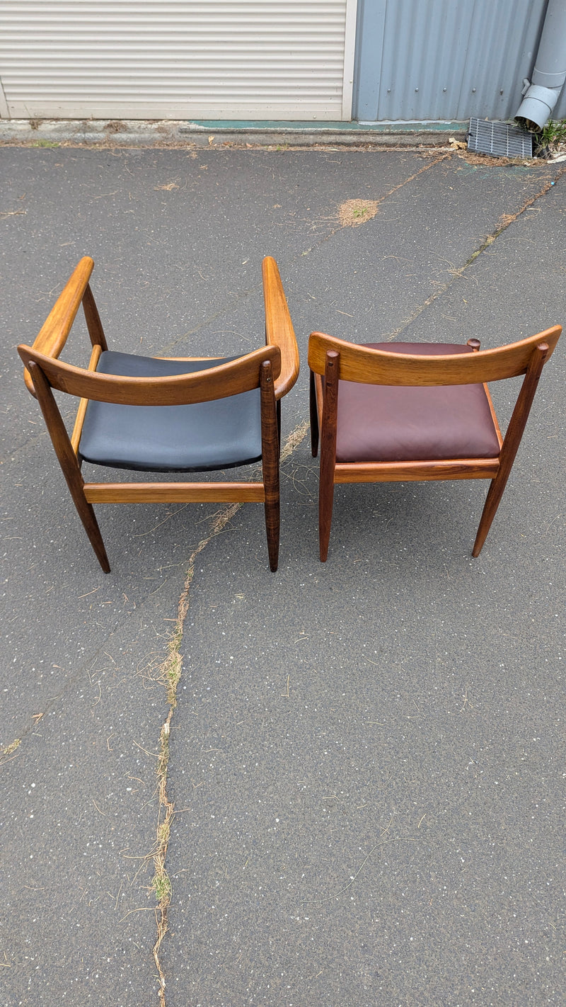 Pre order - Parker style dining chairs set of 6 or 8 with original Parker carvers matching