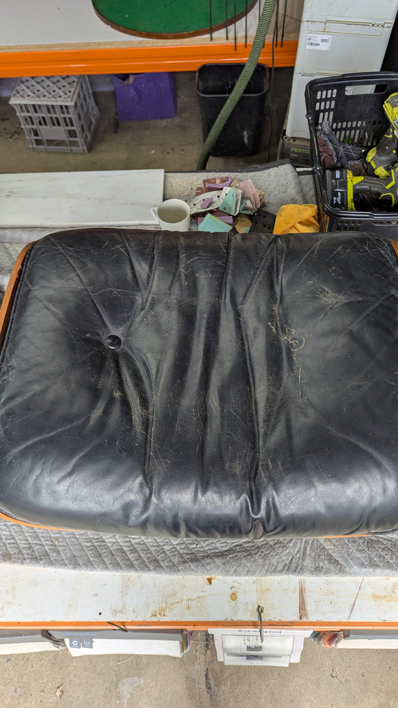 Restoration of original Charles Eames pair of armchairs and ottoman original Herman Miller 1970s