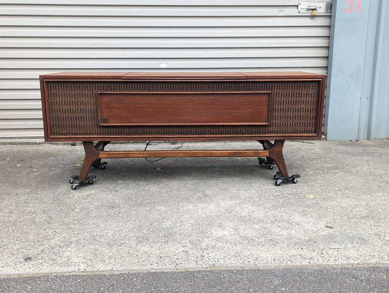 Authentic General Electric GE Radiogram Ranger model