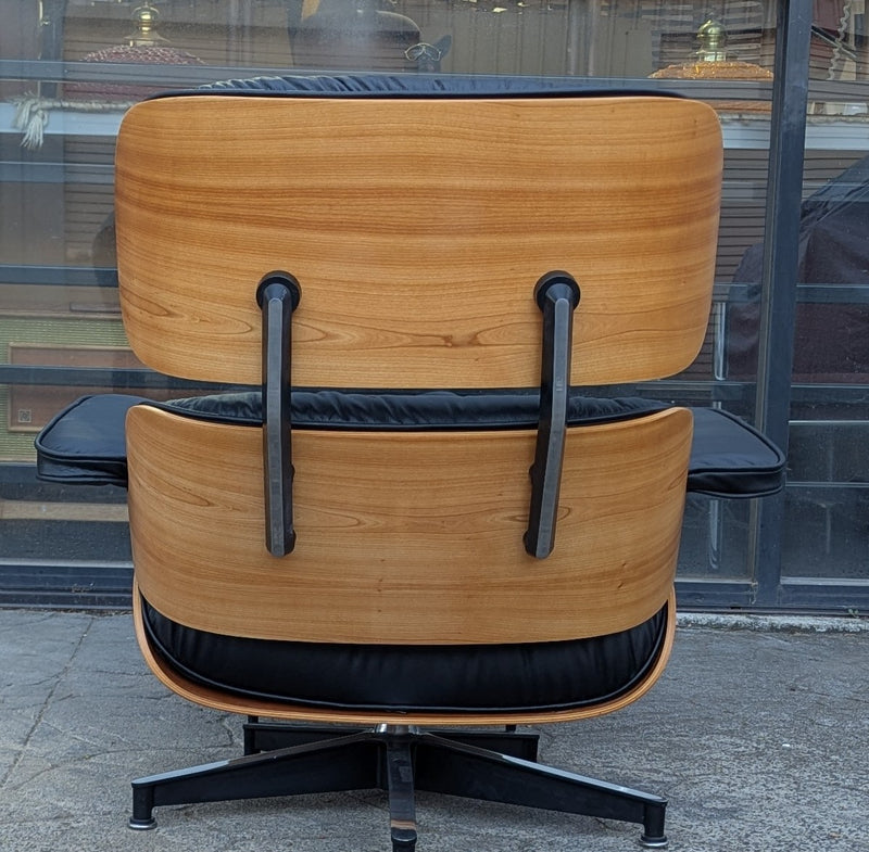 Restoration of original Charles Eames chairs and ottoman Herman Miller 2000s model