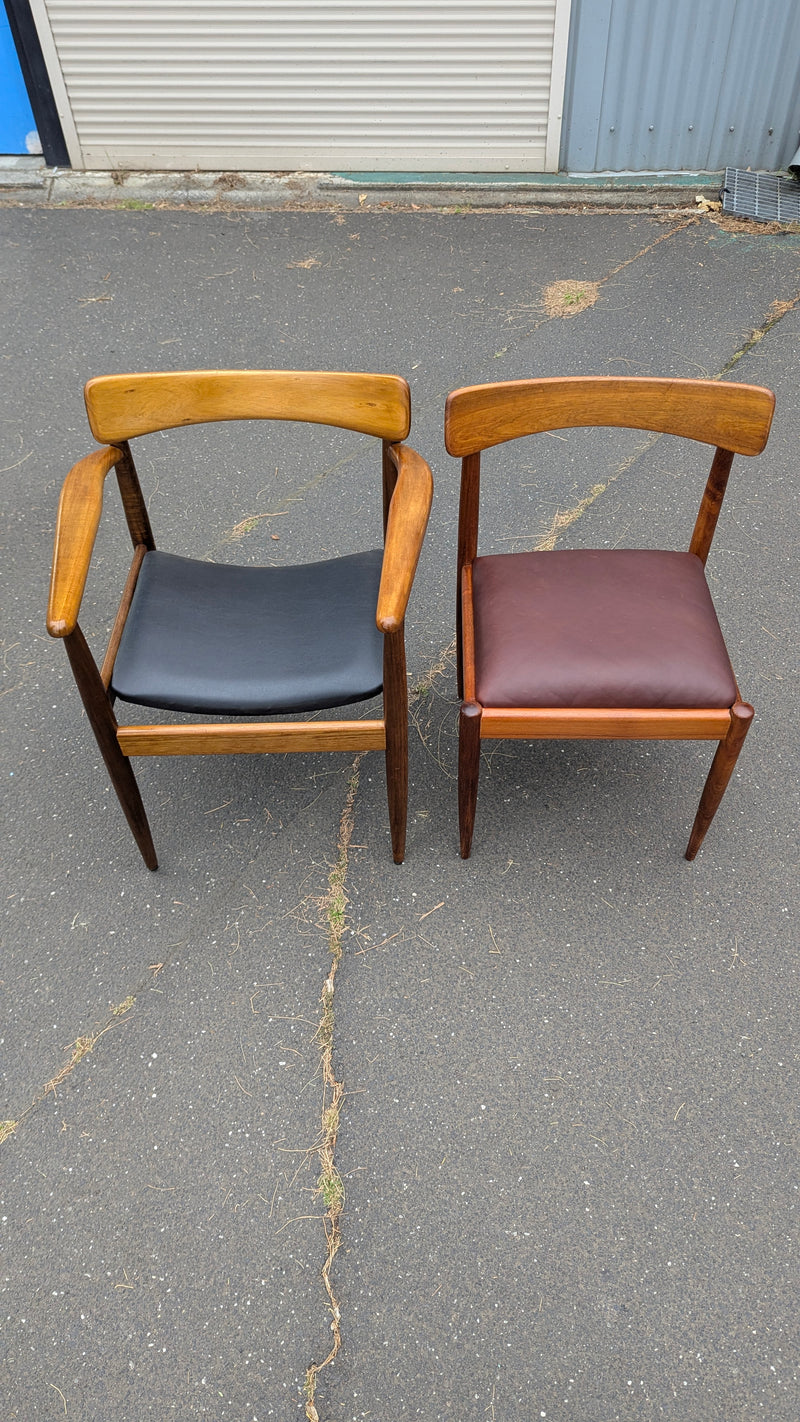 Pre order - Parker style dining chairs set of 6 or 8 with original Parker carvers matching