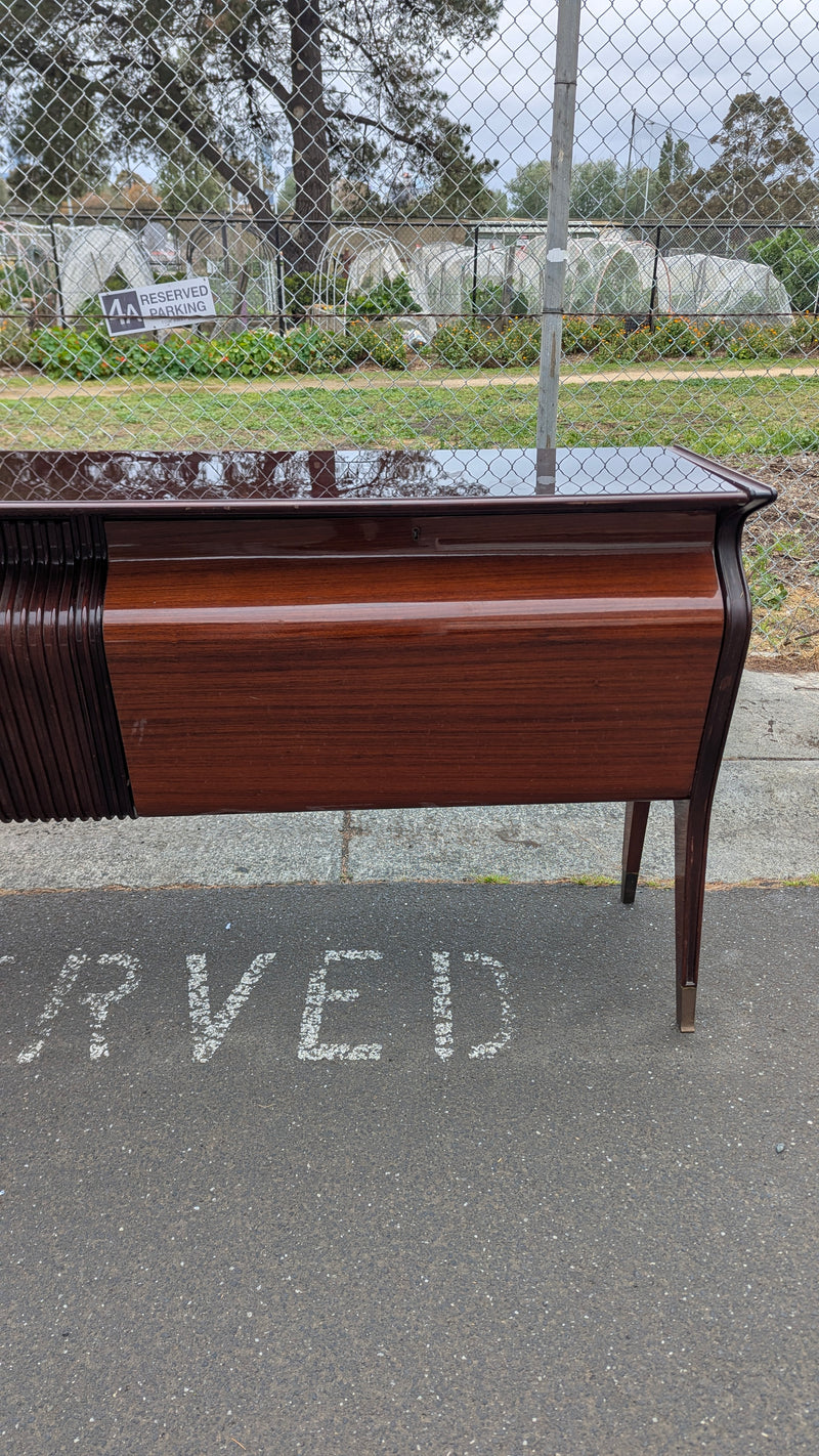 Osvaldo Borsani Rosewood Italian 1950s mid century sideboard hall table dresser