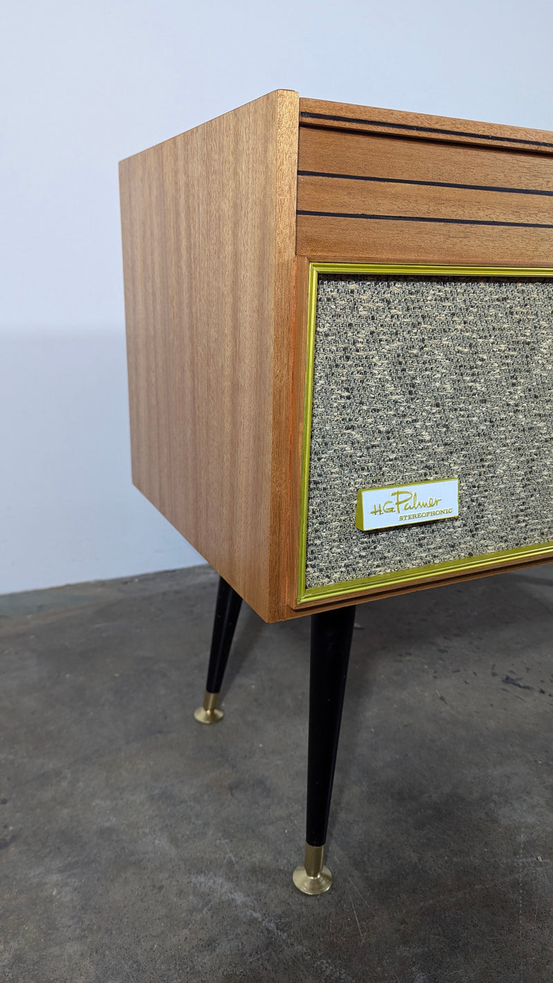 HG Palmer Radiogram mid century restored