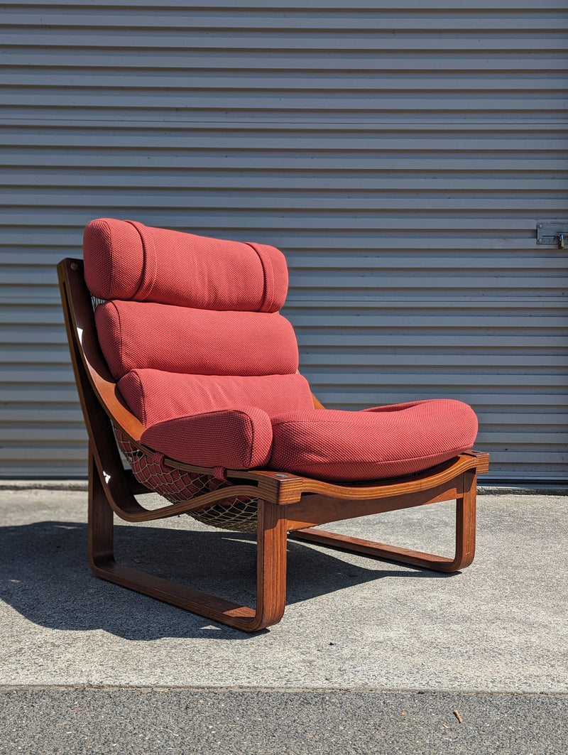 Tessa T4 single armchair fred Lowen Kvadrat fabric