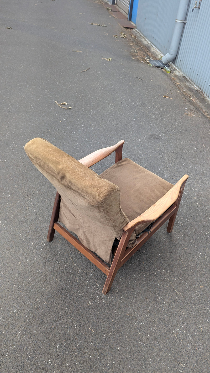 Restoration of mid century chair spring
