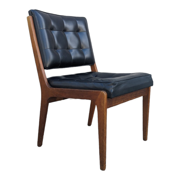 Pre order - Th brown desk chair