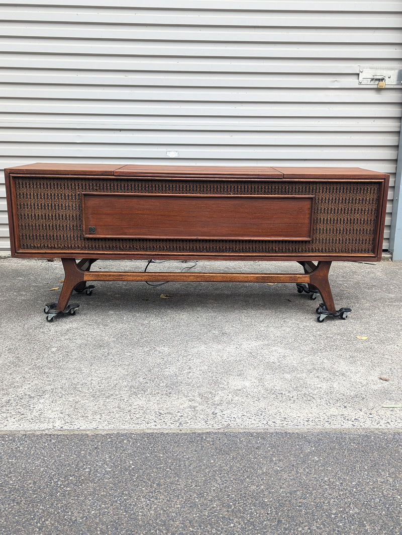 Authentic General Electric GE Radiogram Ranger model