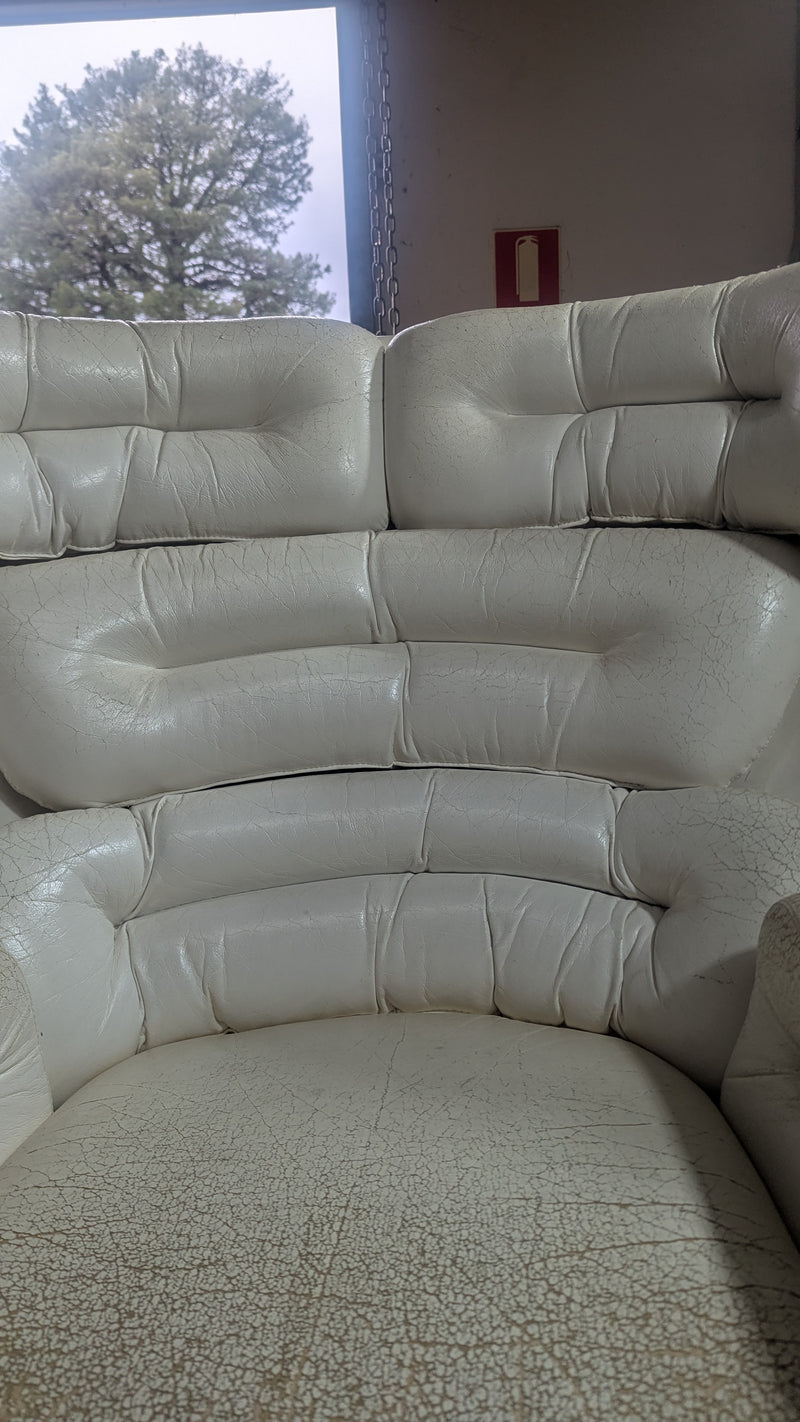 Restoration of original Joe Colombo armchair
