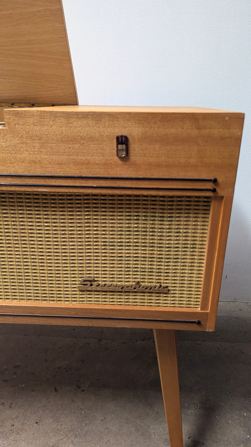 HG Palmer Radiogram mid century restored stereophonic model