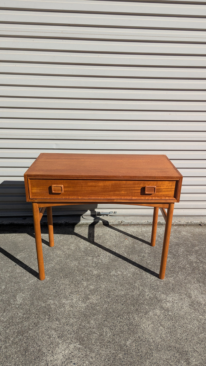 Parker dresser table console study desk small size 1970s full restored