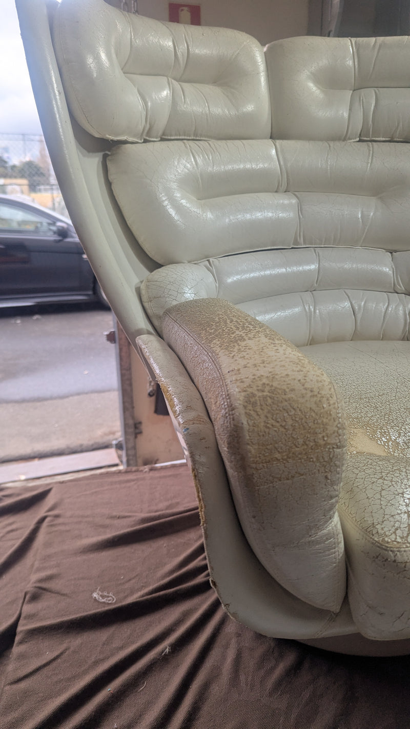 Restoration of original Joe Colombo armchair