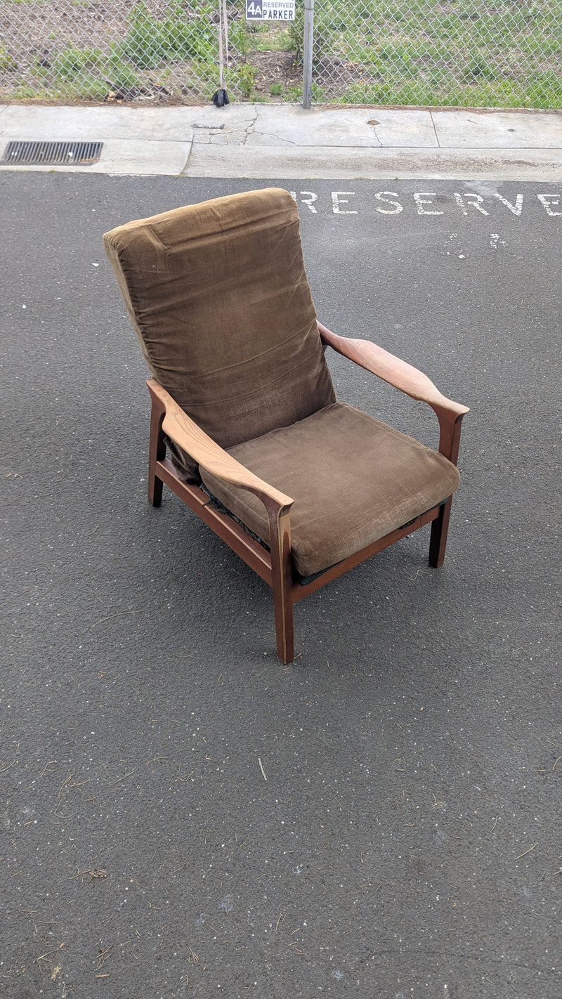 Restoration of mid century chair spring