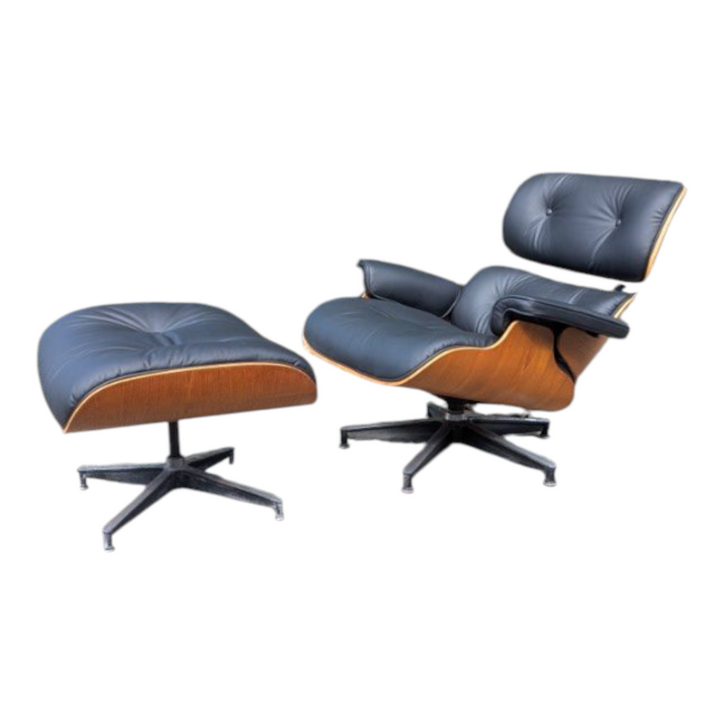 Restoration of original Charles Eames pair of armchairs and ottoman original Herman Miller 1970s