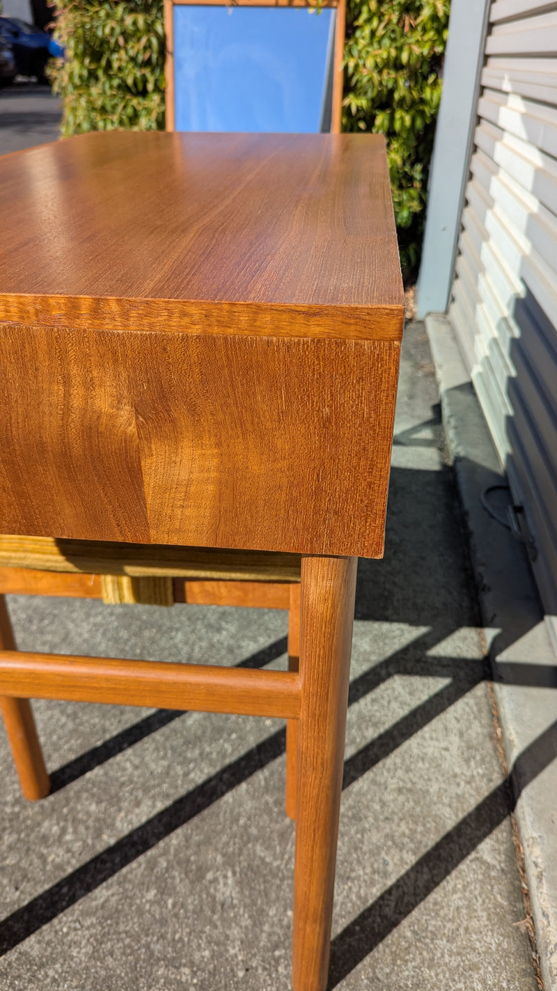 Parker dresser table console study desk small size 1970s full restored lip handle