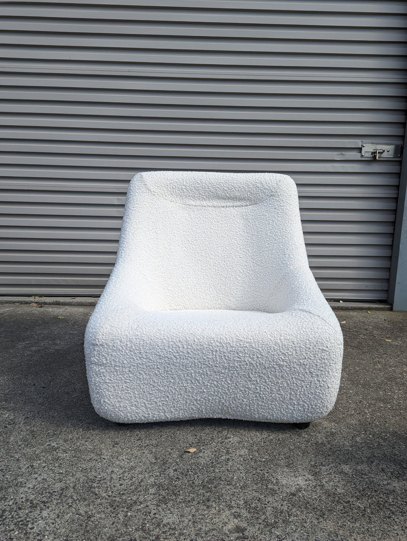 Pre order - Authentic Featherston Uniroyal Numero 1V IV highback armchair Warwick boucle white