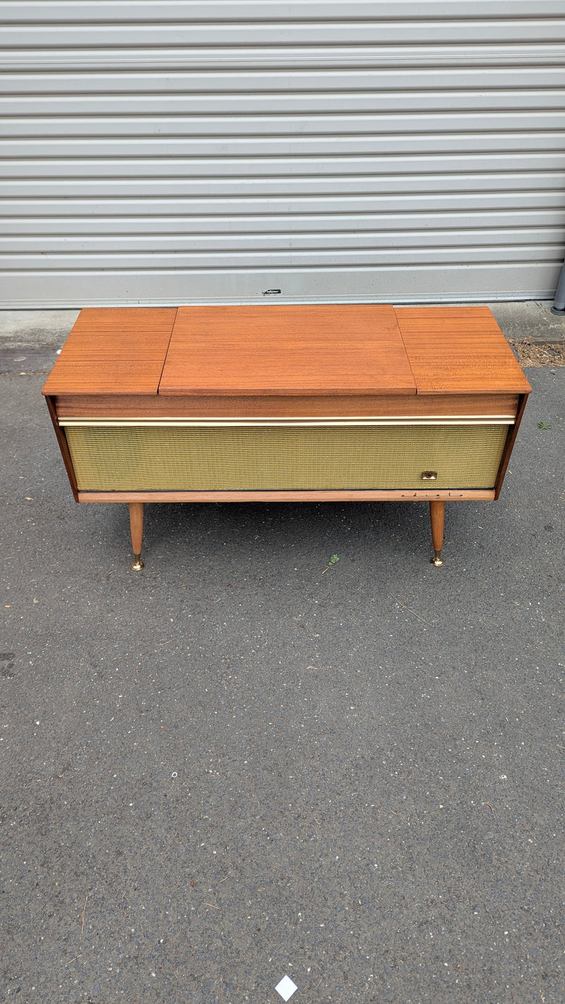 AWA radiola model Radiogram mid century restored