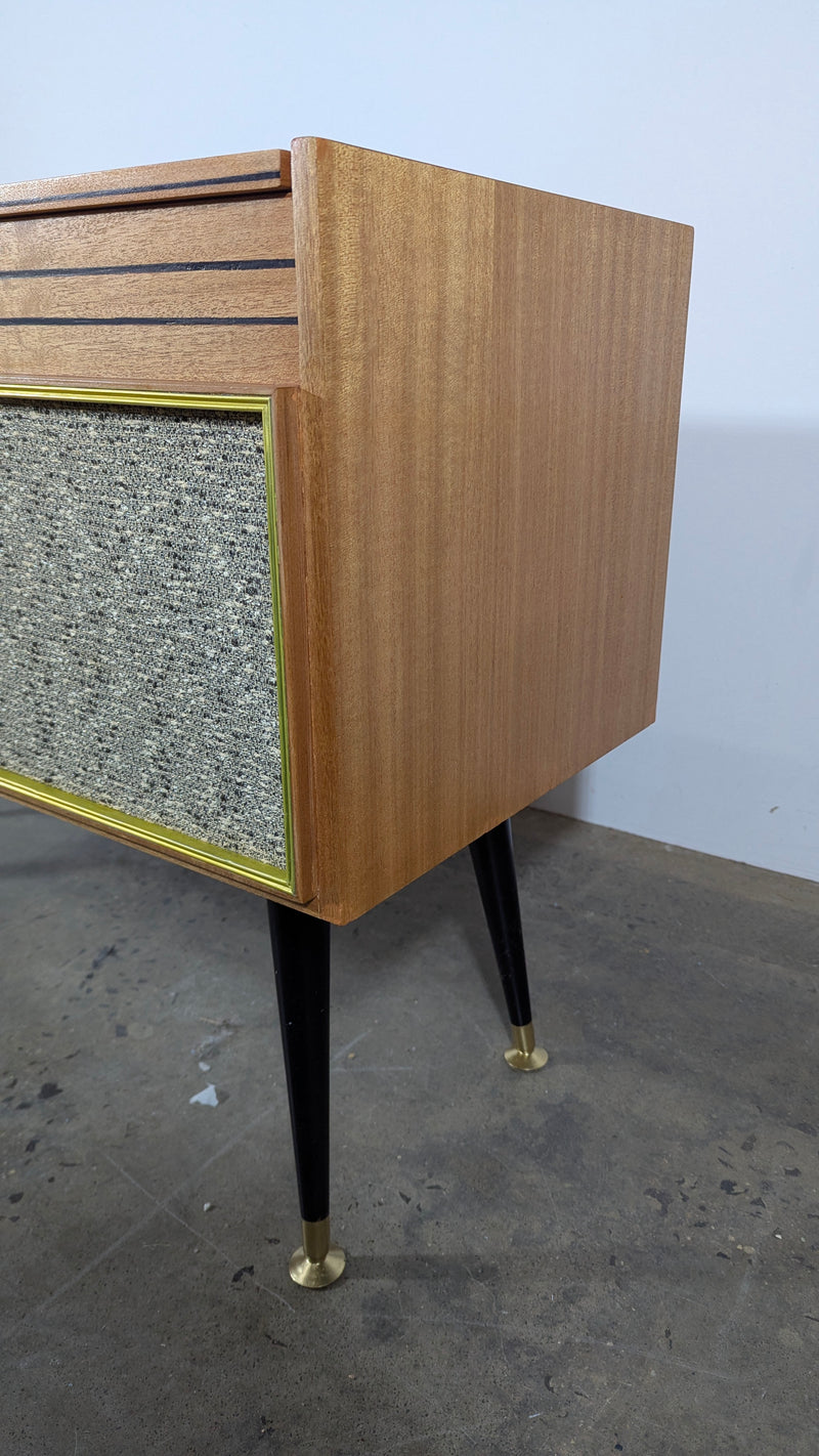 HG Palmer Radiogram mid century restored