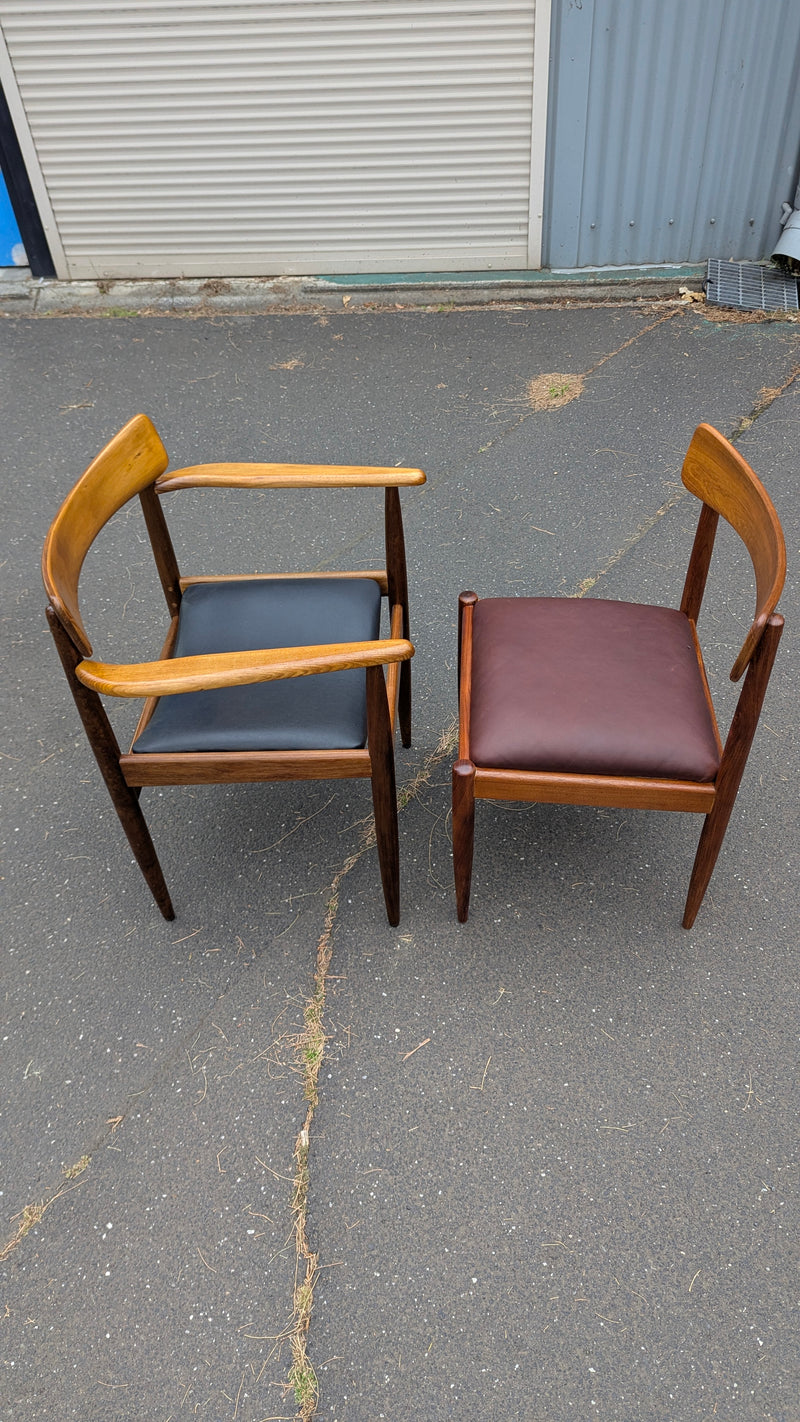 Pre order - Parker style dining chairs set of 6 or 8 with original Parker carvers matching