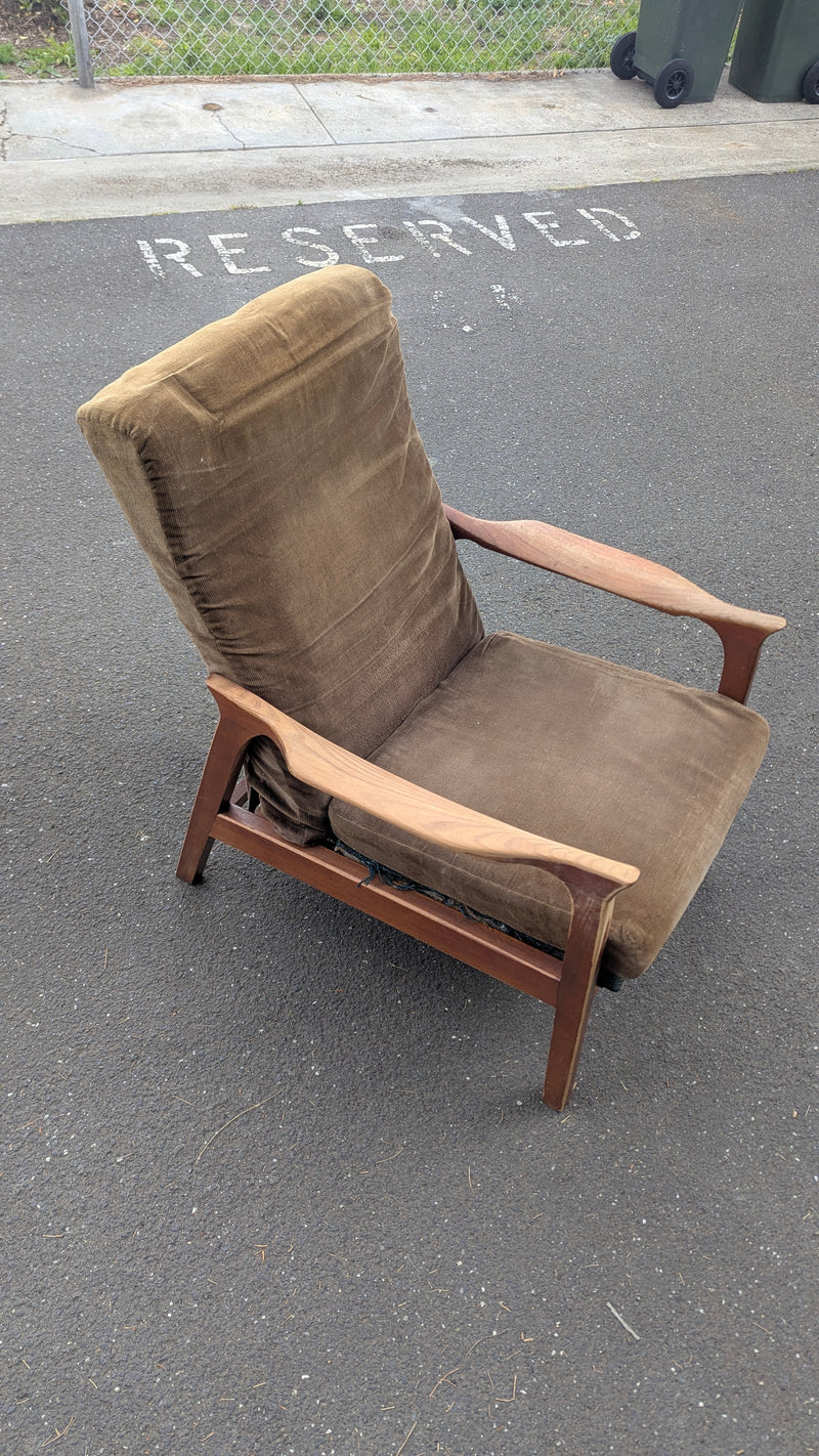 Restoration of mid century chair spring