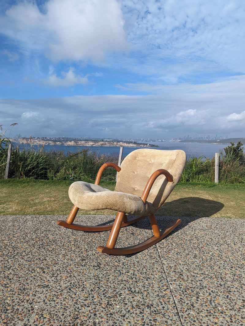 Vintage Arnold Masden clam rocking chair original genuine