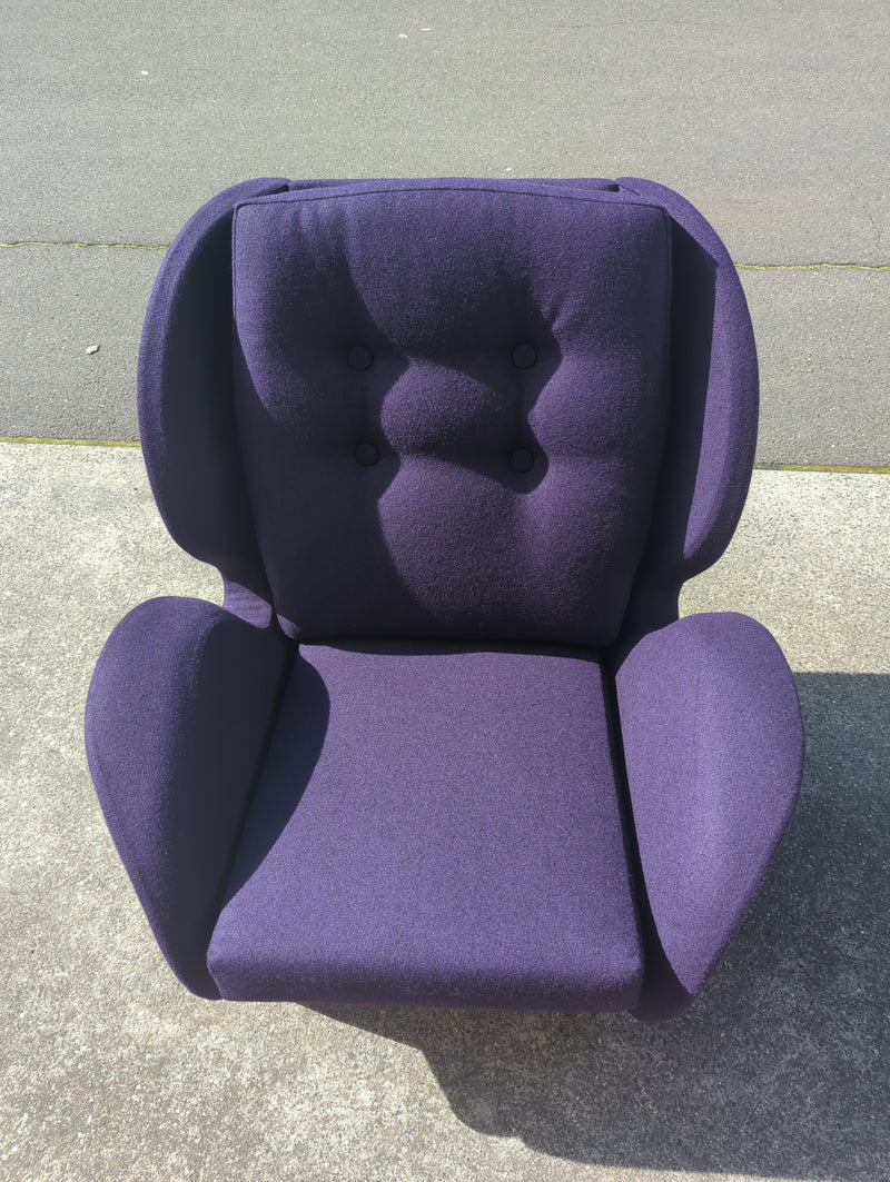 Single armchair Danish Deluxe Eros Swan chair fully restored purple Kvadrat wool