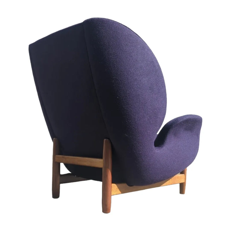 Single armchair Danish Deluxe Eros Swan chair fully restored purple Kvadrat wool