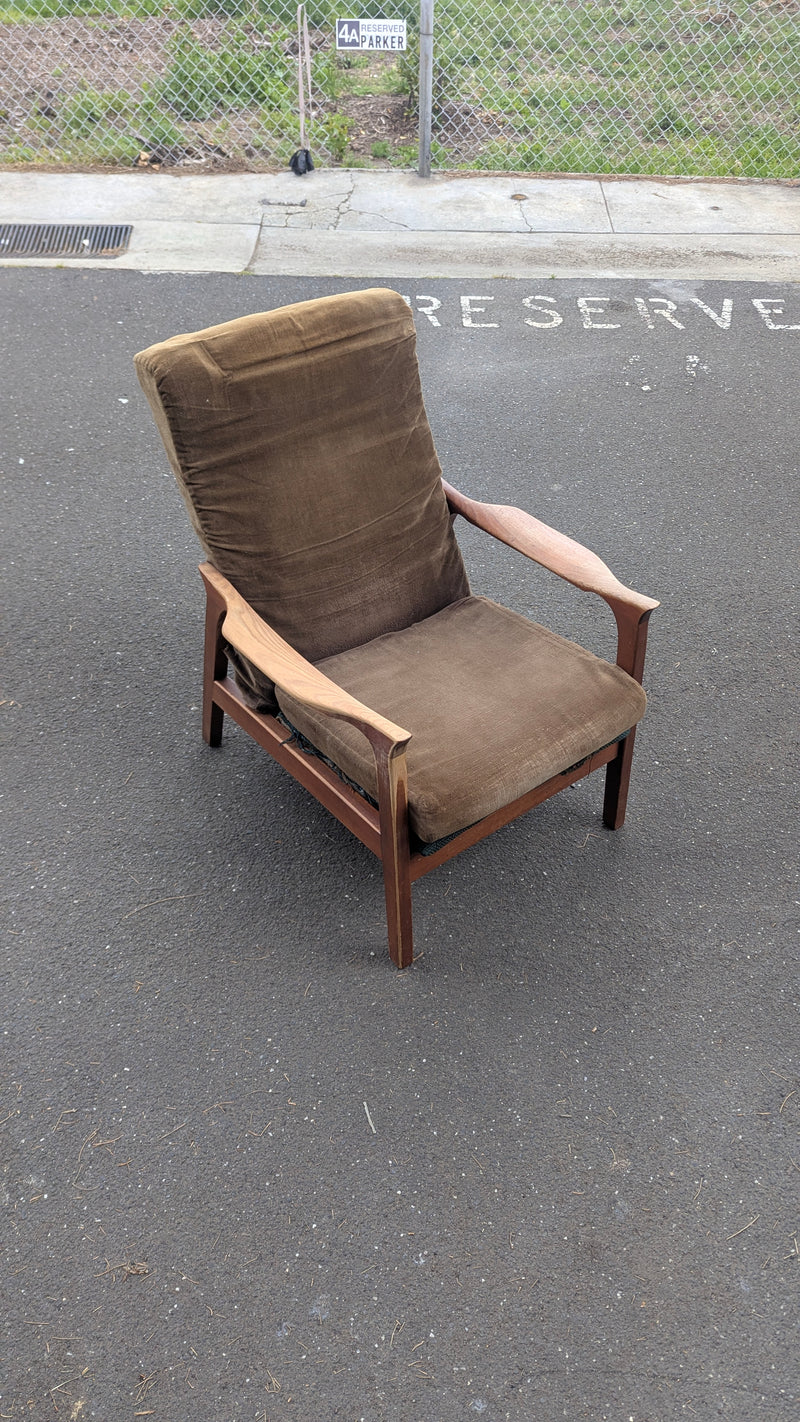Restoration of mid century chair spring