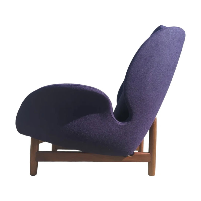 Single armchair Danish Deluxe Eros Swan chair fully restored purple Kvadrat wool