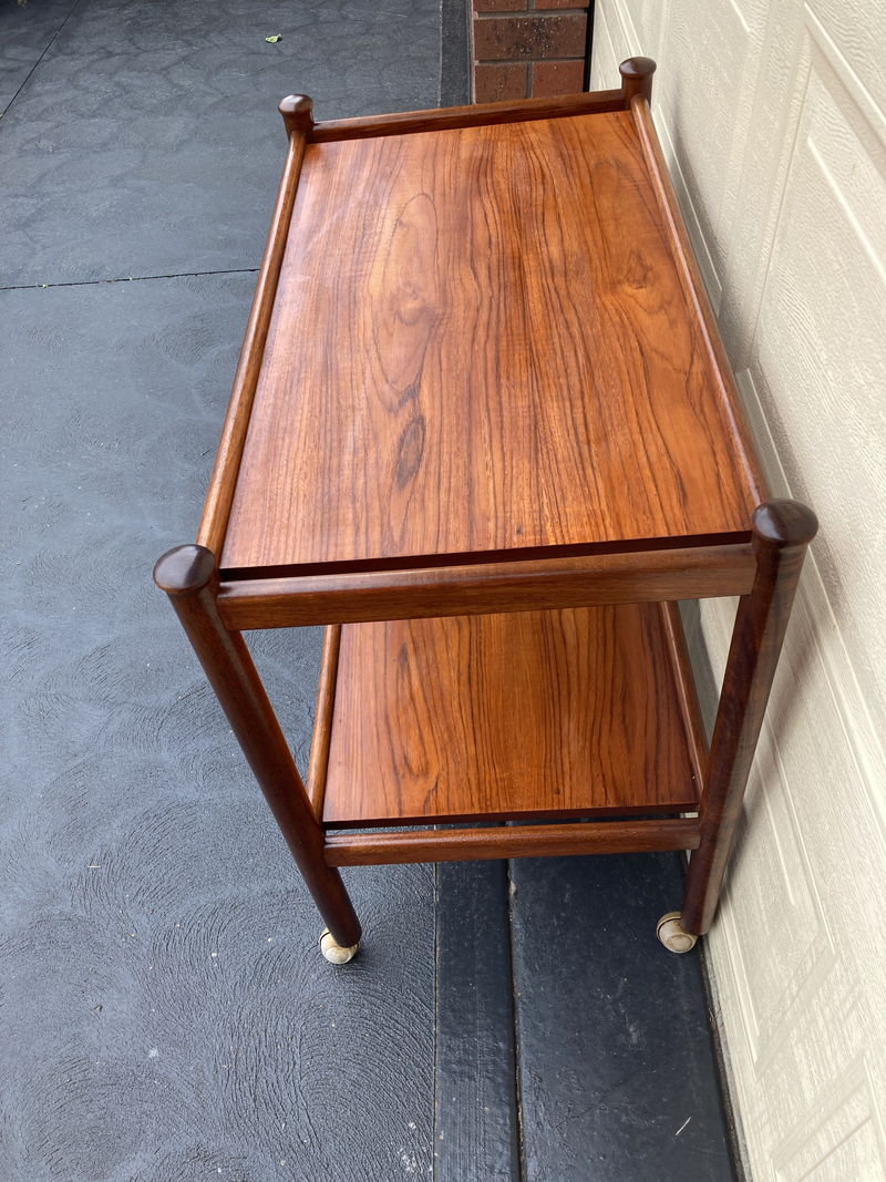 Authentic Genuine Bar Tea Trolley Parker 1960s MCM furniture