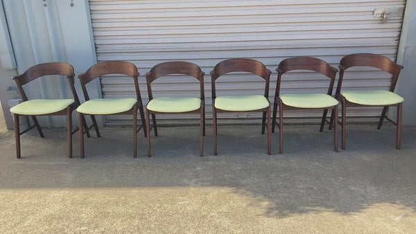 Korup Stolefabrik chairs model 32 aka Kai Kristiansen Danish original rosewood oval table extendable