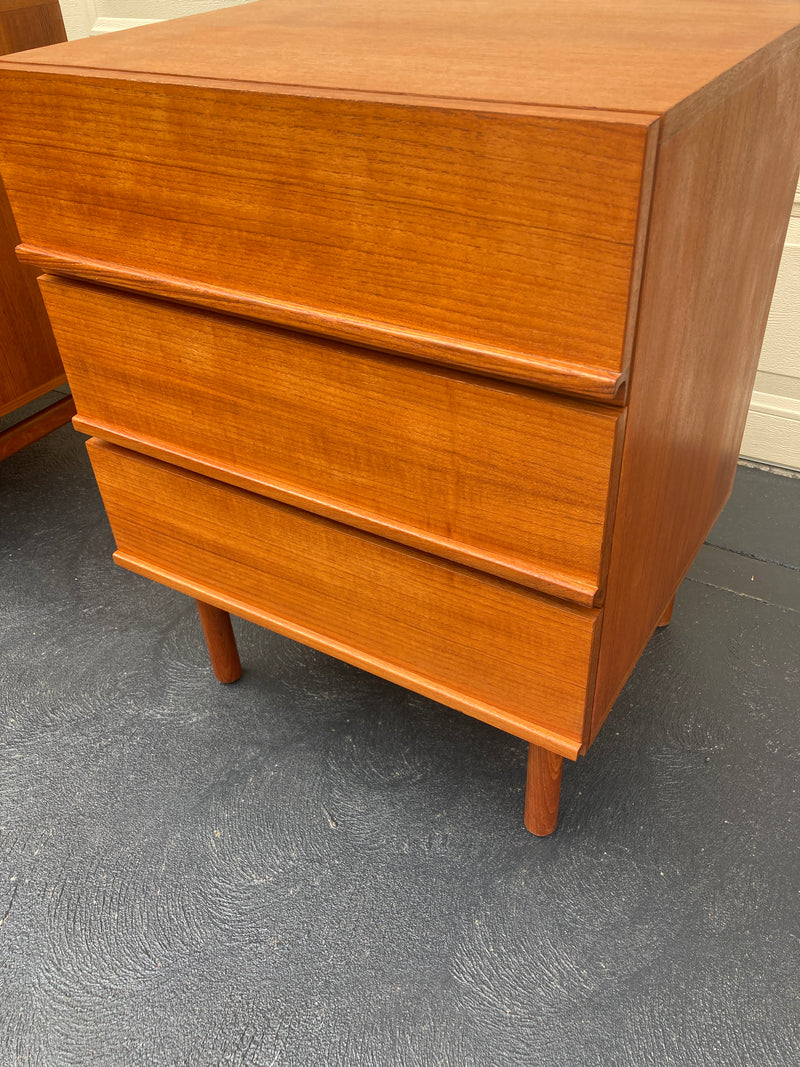 Parker lip sideboard modular bedside tables genuine restored MCM 1960s