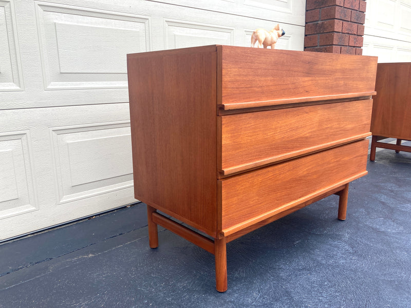 Parker lip sideboard modular bedside tables genuine restored MCM 1960s